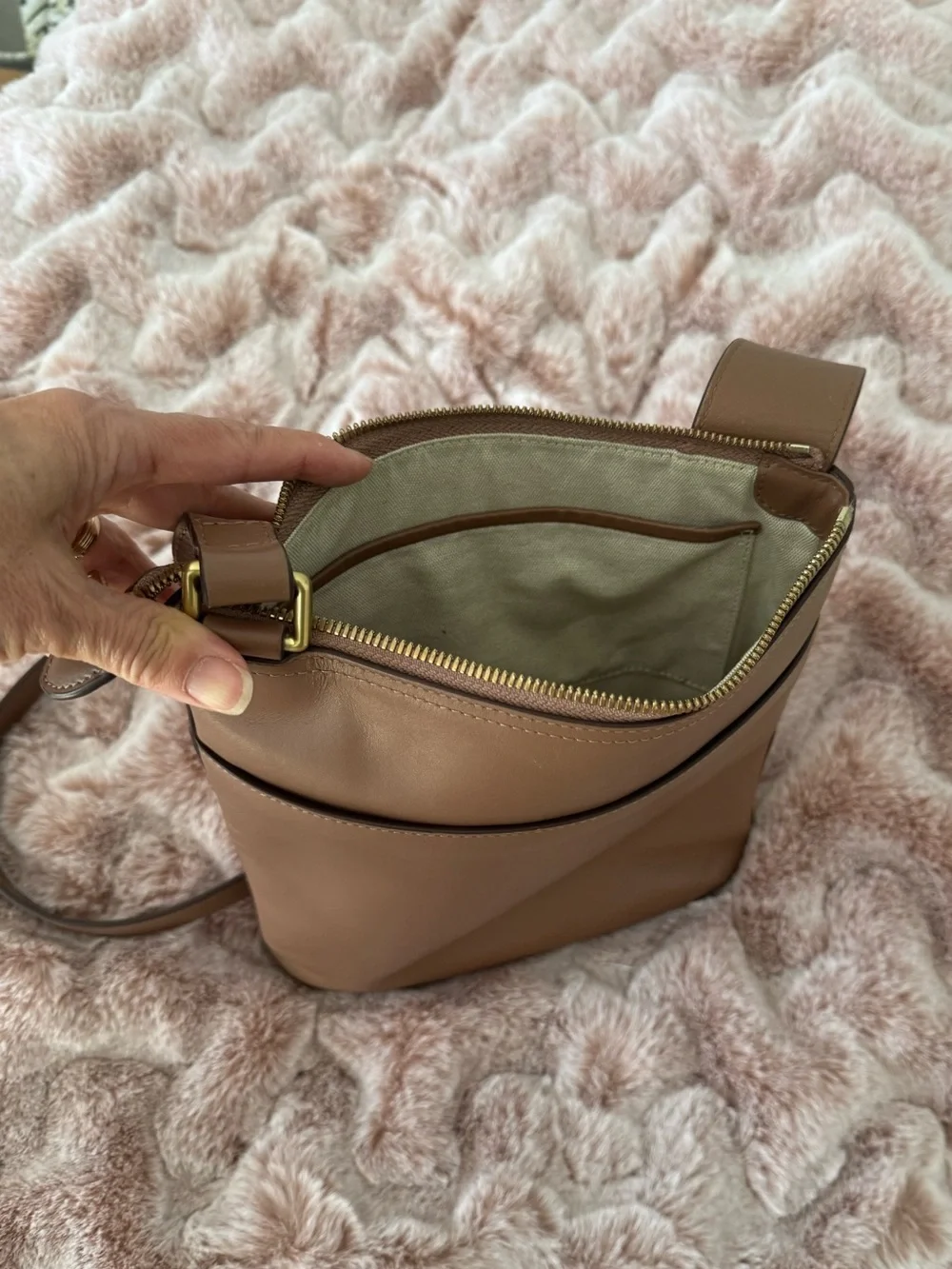 RADLEY LONDON compact leather